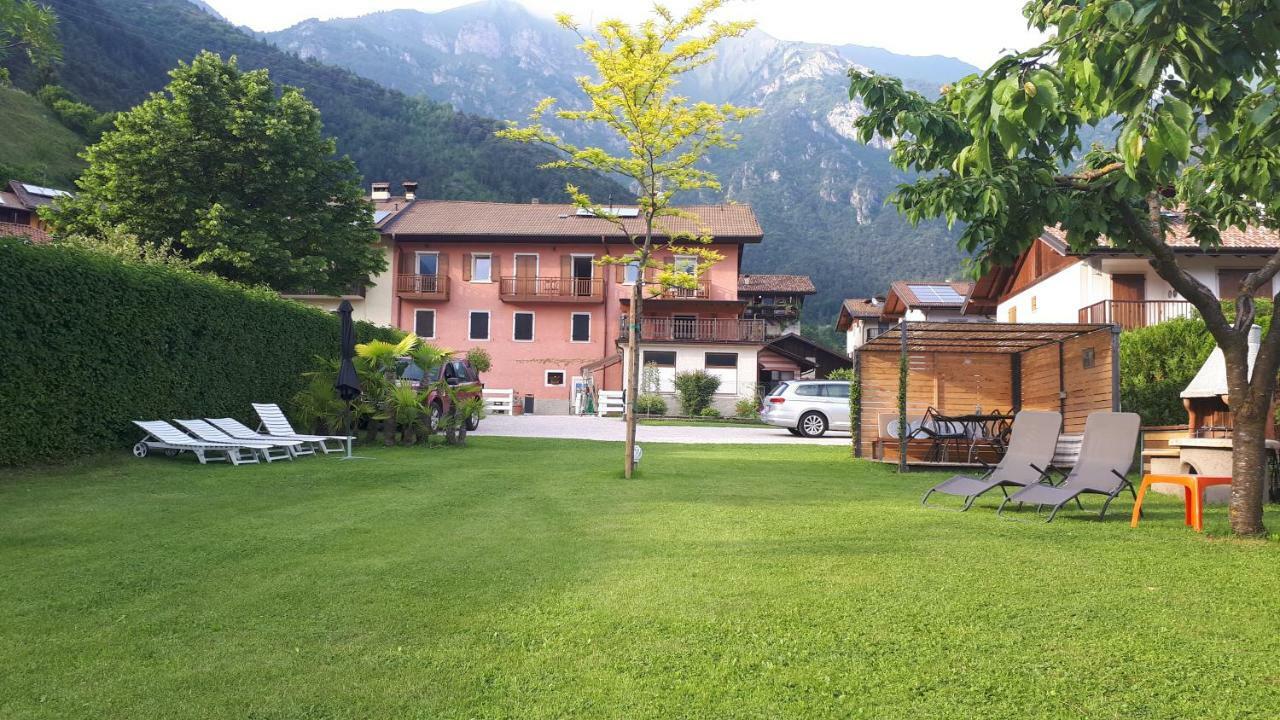 Ledro Lake Suite "Pur" Mezzolago Eksteriør billede