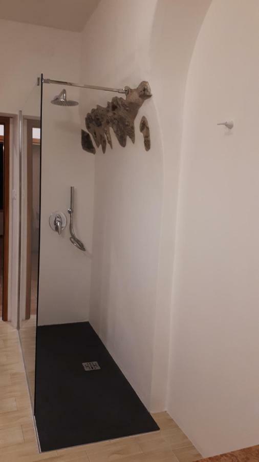 Ledro Lake Suite "Pur" Mezzolago Eksteriør billede
